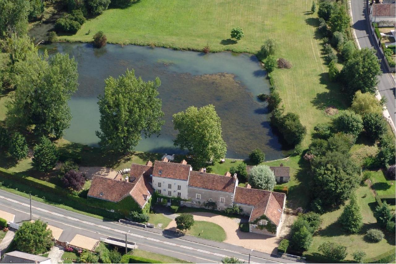 Moulin Du Fief Gentil Bed & Breakfast